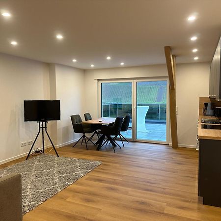 Moselappartements By Weingut Marco Adamy Lösnich Esterno foto