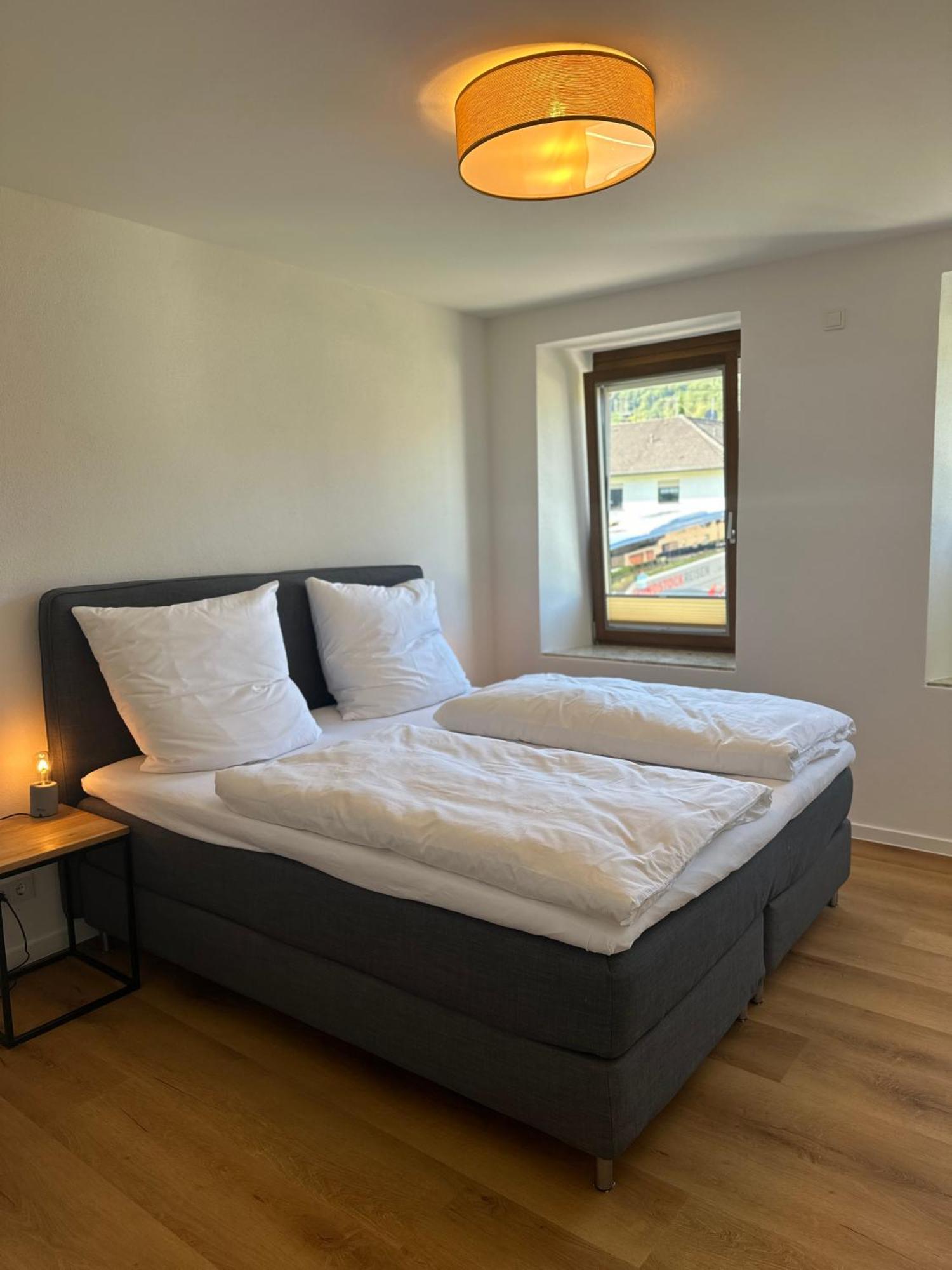 Moselappartements By Weingut Marco Adamy Lösnich Esterno foto