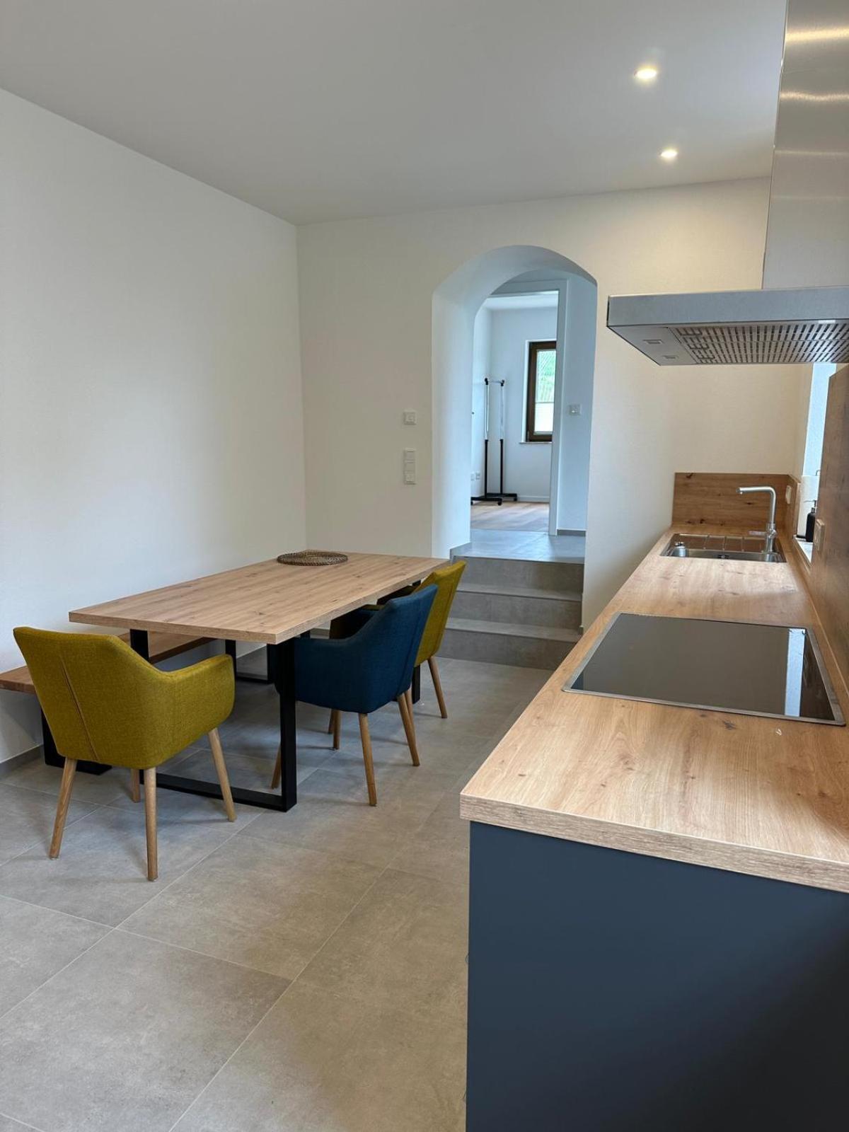 Moselappartements By Weingut Marco Adamy Lösnich Esterno foto