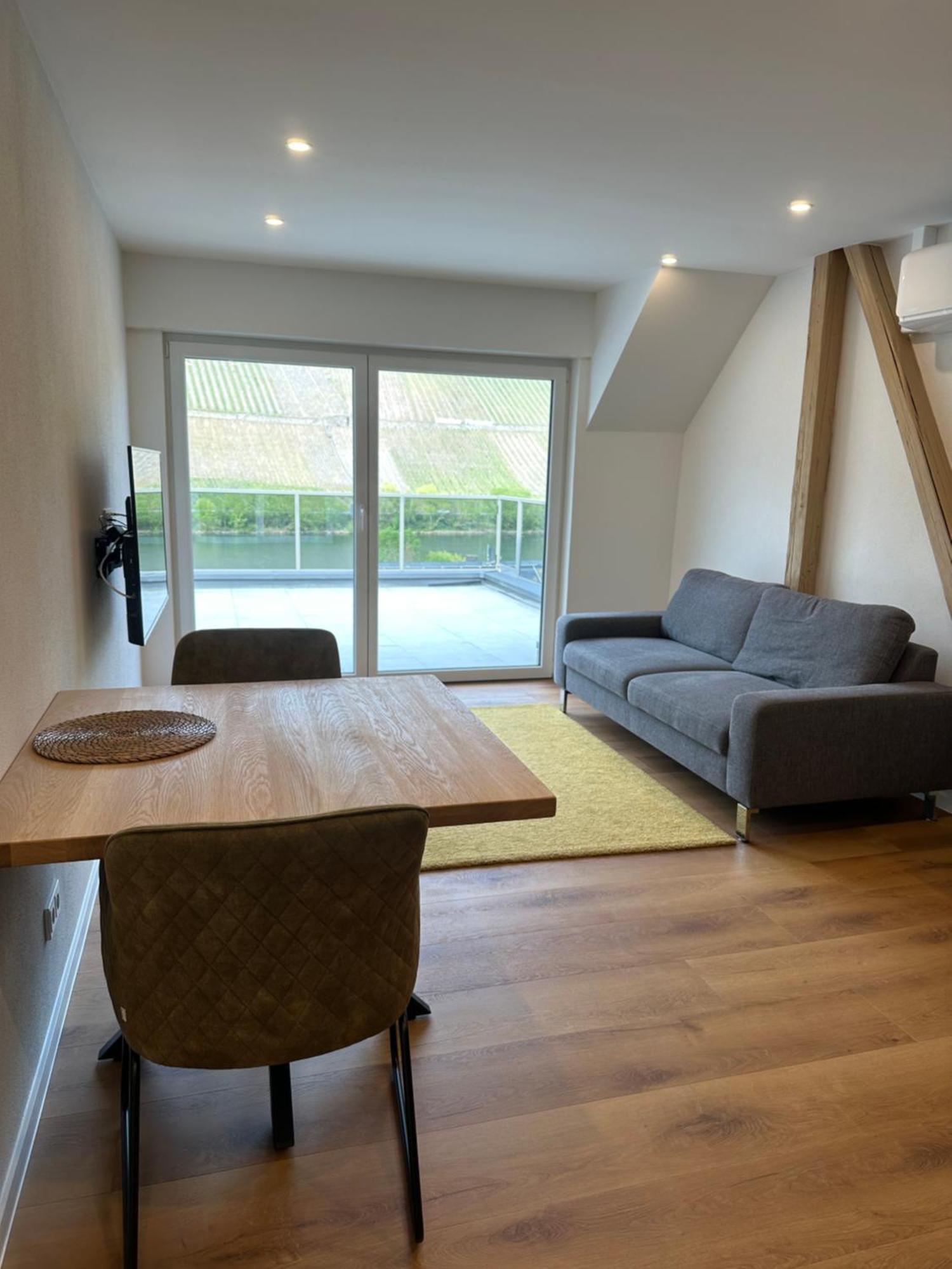 Moselappartements By Weingut Marco Adamy Lösnich Esterno foto